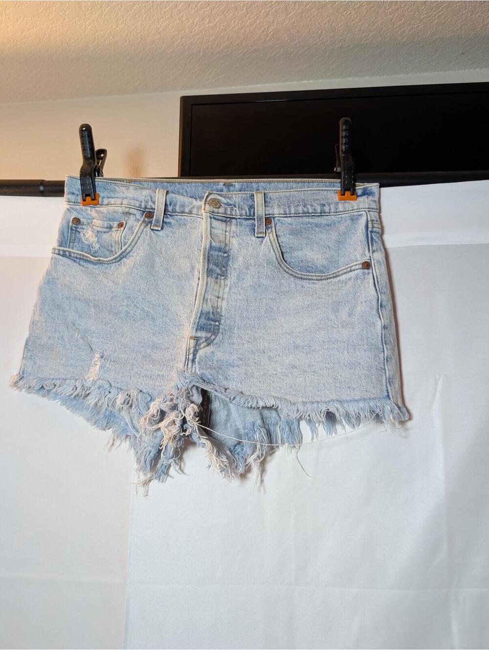 Levi's Women's High Waisted Size 31W Distressed Shorts - Button Fly & Frayed Hem